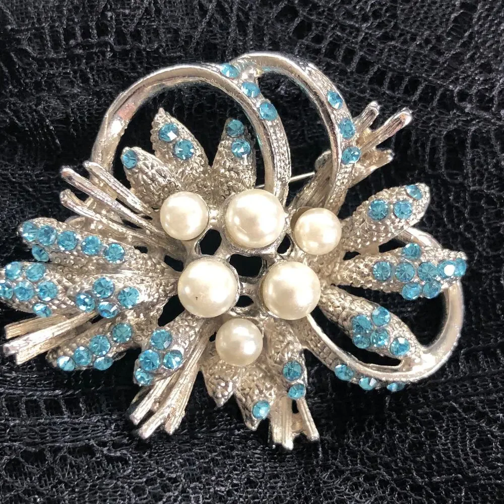 Vintage gorgeous rhinestone
